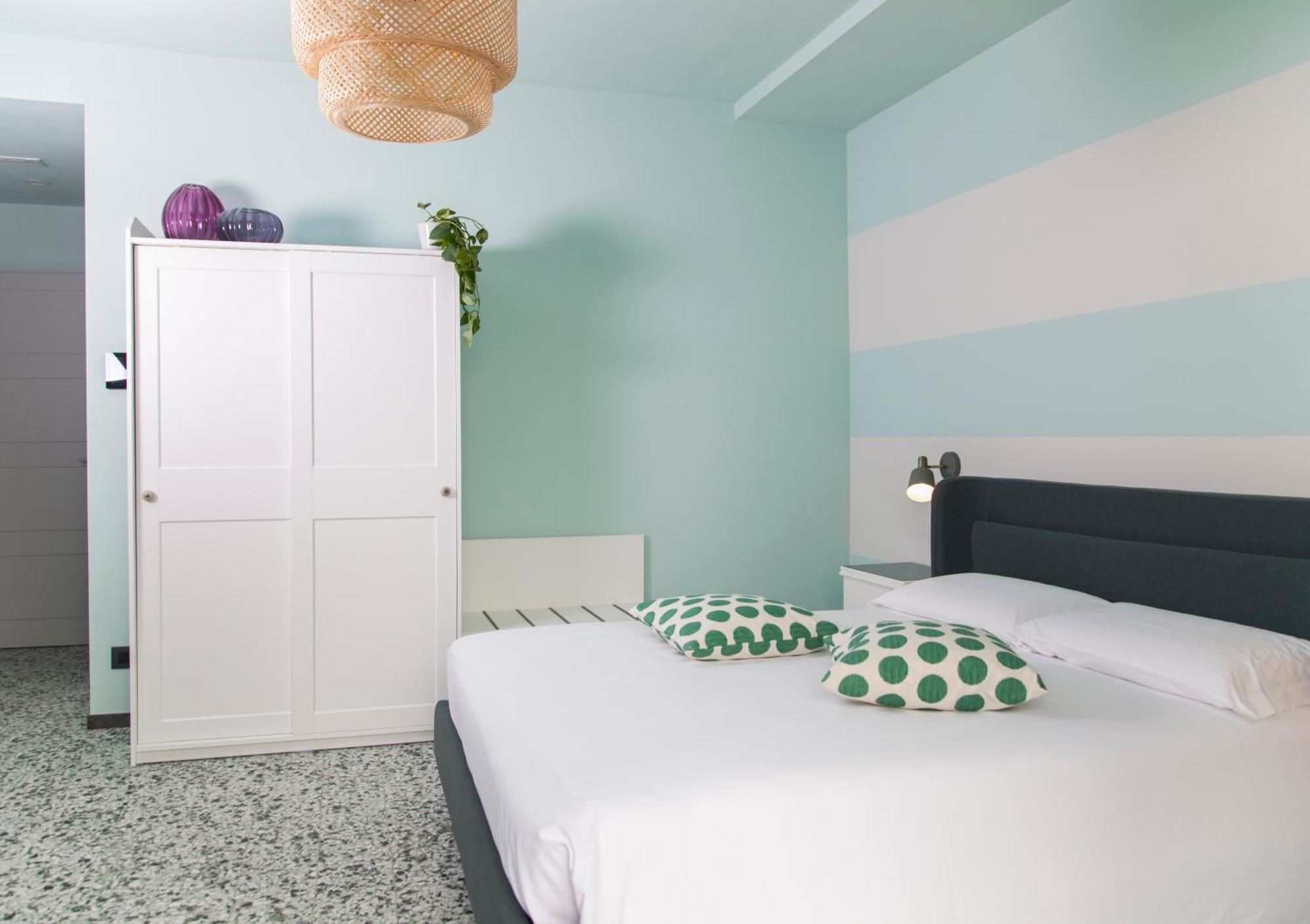 Moncrivel Rooms & Relax Benevello Exterior photo